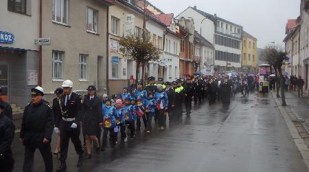 Průvod ke 100. letům založení Československé republiky